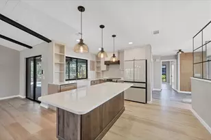 404 Firethorn Ave, Englewood, FL 34223 - Photo 10