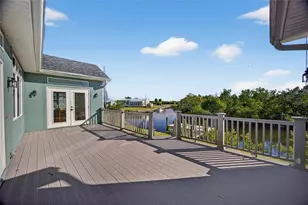 631 Tahiti Ct, Punta Gorda, FL 33950 - Photo 4