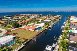 46 Hibiscus Dr, Punta Gorda, FL 33950 - Photo 1