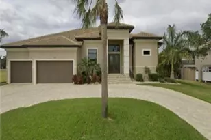 185 Colony Point Dr, Punta Gorda, FL 33950 - Photo 1