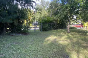 27511 Cleveland Ave, Punta Gorda, FL 33982 - Photo 48