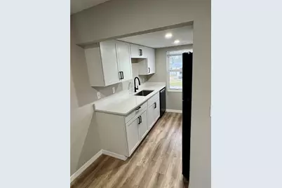 146 Boundary Boulevard #B202, Rotonda West, FL 33947 - Photo 8