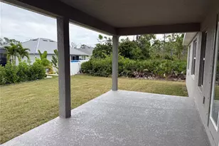 14184 Salvatierra Ln, Port Charlotte, FL 33981 - Photo 4