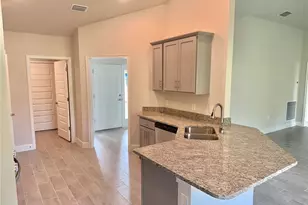 9227 Newnan Cir, Port Charlotte, FL 33981 - Photo 6