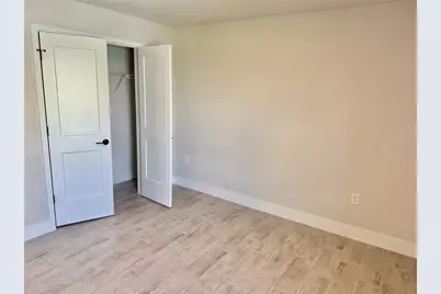 9227 Newnan Circle, Port Charlotte, FL 33981 - Photo 16