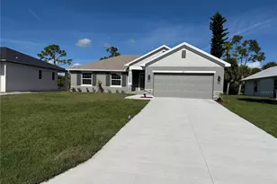 49 Long Meadow Pl, Rotonda West, FL 33947 - Photo 2