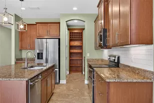 1048 Bradberry Dr, Nokomis, FL 34275 - Photo 12