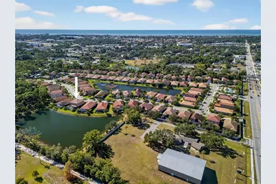 1048 Bradberry Drive, Nokomis, FL 34275 - Photo 2