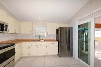 17207 Seashore Avenue, Port Charlotte, FL 33948 - Photo 10