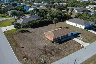 17207 Seashore Ave, Port Charlotte, FL 33948 - Photo 6