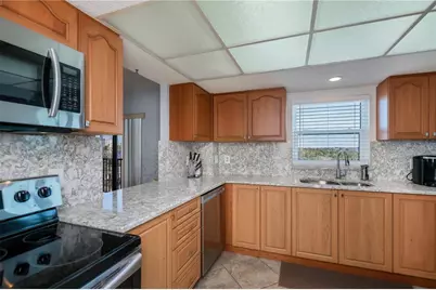 1001 Benjamin Franklin Drive #406, Sarasota, FL 34236 - Photo 26