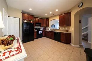 3372 Dandolo Cir, Cape Coral, FL 33909 - Photo 8