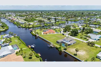 4630 Fallon Circle, Port Charlotte, FL 33948 - Photo 6