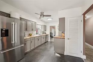 2356 Conway Blvd, Port Charlotte, FL 33952 - Photo 8