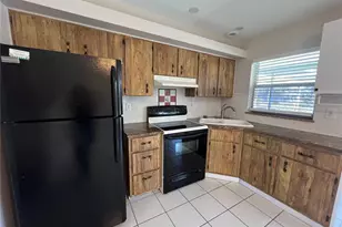 18148 Wolbrette Cir, Port Charlotte, FL 33948 - Photo 8