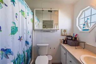 8 Holland Dr, Punta Gorda, FL 33950 - Photo 10