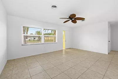 2062 Carpetgreen Street, Port Charlotte, FL 33948 - Photo 4