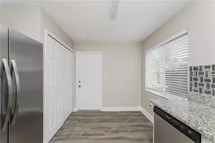 1502 Birchstone Ave, Brandon, FL 33511 - Photo 4