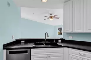 255 W End Dr, Punta Gorda, FL 33950 - Photo 12