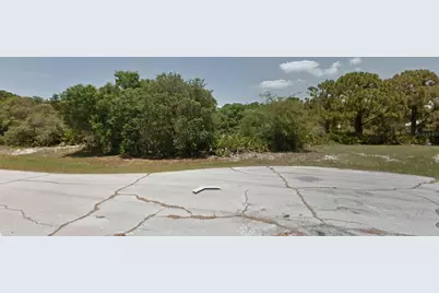 103 West Drive, Rotonda West, FL 33947 - Photo 2