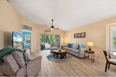 310 Islamorada Boulevard, Punta Gorda, FL 33955 - Photo 10