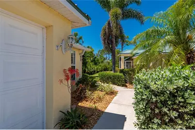 310 Islamorada Boulevard, Punta Gorda, FL 33955 - Photo 4