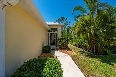 310 Islamorada Boulevard, Punta Gorda, FL 33955 - Photo 4