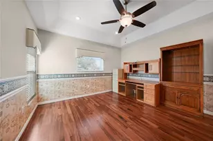 13028 SW Kingsway Cir, Lake Suzy, FL 34269 - Photo 32