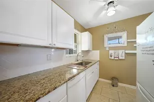 22267 Catherine Ave, Port Charlotte, FL 33952 - Photo 10