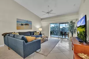 9601 Castle Point Dr, Sarasota, FL 34238 - Photo 8