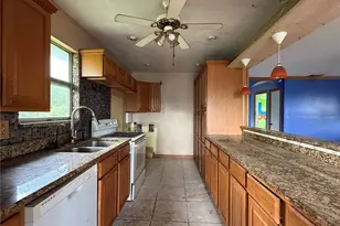 2027 Midnight St, Port Charlotte, FL 33948 - Photo 10