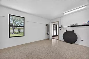 3641 Glen Eagle Dr, Sarasota, FL 34238 - Photo 34