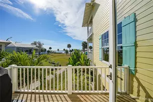 6751 Portside Ln, Englewood, FL 34223 - Photo 32