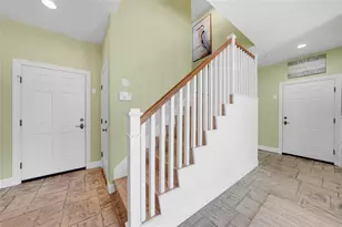 6751 Portside Ln, Englewood, FL 34223 - Photo 10