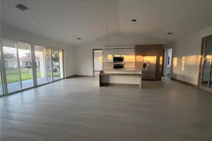 4327 Kinlock St, North Port, FL 34286 - Photo 4