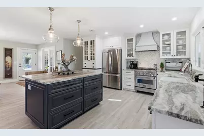 18379 Meyer Avenue, Port Charlotte, FL 33948 - Photo 10