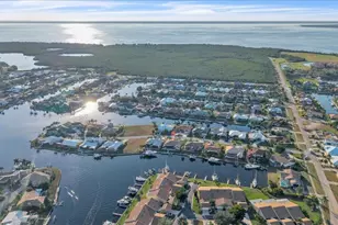 230 Venezia Ct, Punta Gorda, FL 33950 - Photo 46