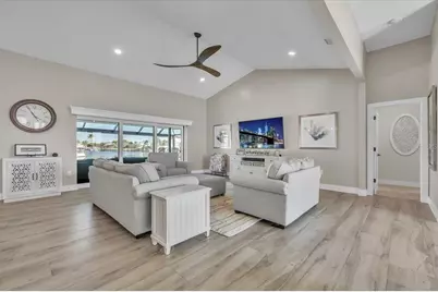 230 Venezia Court, Punta Gorda, FL 33950 - Photo 6