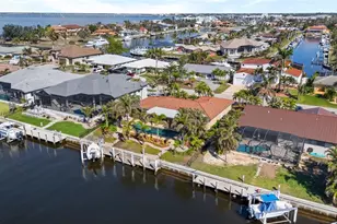 2284 Palm Tree Dr, Punta Gorda, FL 33950 - Photo 4