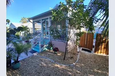 216 Berry Street, Punta Gorda, FL 33950 - Photo 2