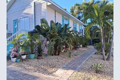 216 Berry Street, Punta Gorda, FL 33950 - Photo 10