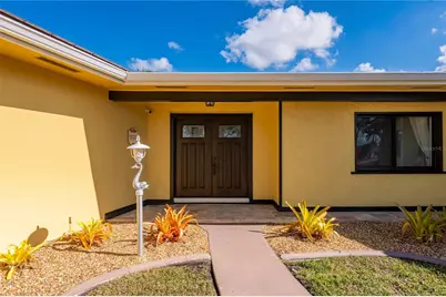 200 Capri Isles Court, Punta Gorda, FL 33950 - Photo 10