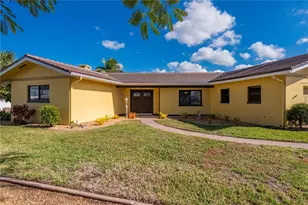 200 Capri Isles Ct, Punta Gorda, FL 33950 - Photo 8