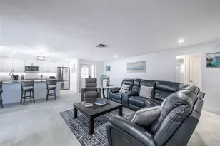 149 Crescent Dr, Punta Gorda, FL 33950 - Photo 8