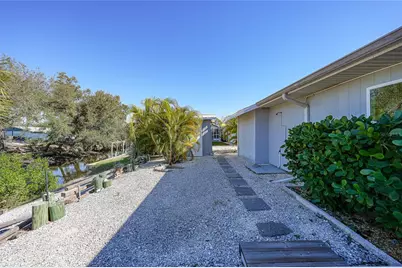 2136 Pennsylvania Avenue, Englewood, FL 34224 - Photo 28