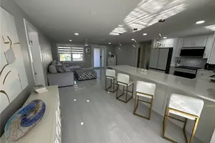 717 Crestview Cir NW, Port Charlotte, FL 33948 - Photo 8