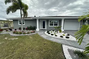 717 Crestview Cir NW, Port Charlotte, FL 33948 - Photo 1