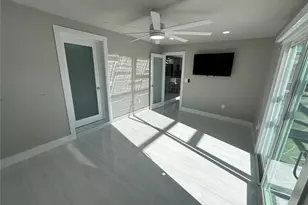 717 Crestview Cir NW, Port Charlotte, FL 33948 - Photo 20