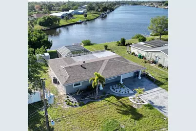 717 Crestview Circle NW, Port Charlotte, FL 33948 - Photo 1