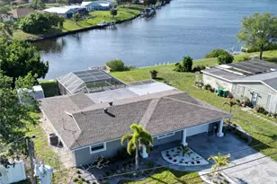 717 Crestview Cir NW, Port Charlotte, FL 33948 - Photo 1